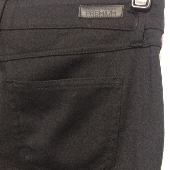 Polyester pants with pleather on side - Picture 5 of 6